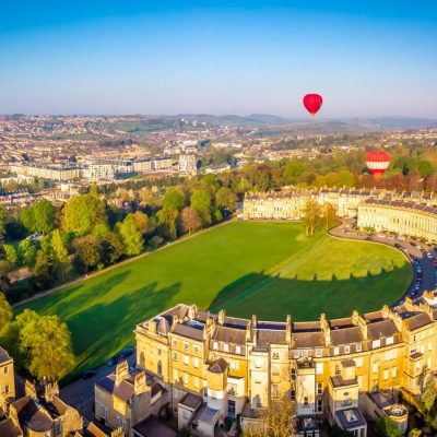 Royal-crescent-house-in-Bath-England-groot