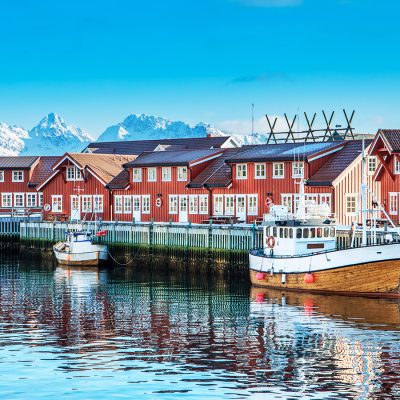 noorwegen-op-zoek-naar-het-noorderlicht-svolvaer-havenstad