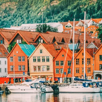 port-bergen-norway-c037-scaled